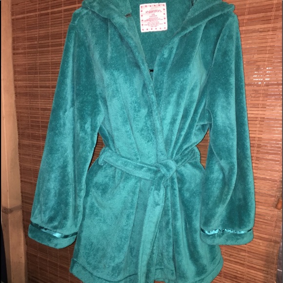 Xhilaration Other - Super Soft Robe
